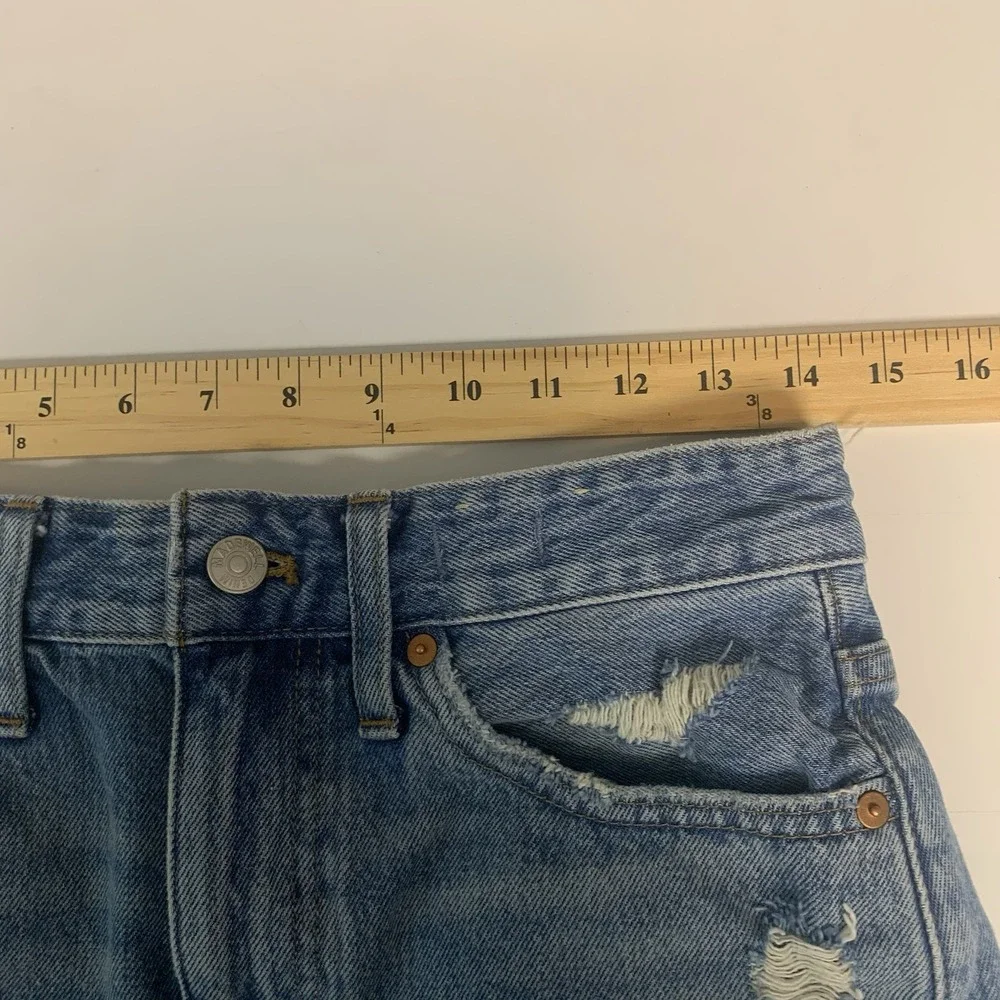Madewell Short Womens 25‎ Relaxed Denim Distressed Blue Raw Hem Boho Cowgirl